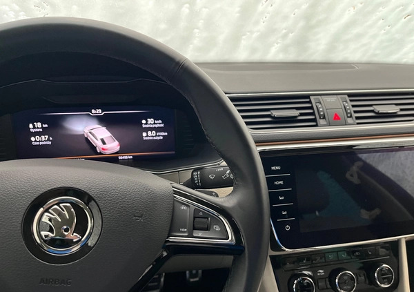 Skoda Superb cena 139900 przebieg: 98000, rok produkcji 2019 z Boguszów-Gorce małe 781